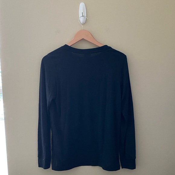 Women’s Nike Black Logo Long Sleeve Top Size Small - Picture 2 of 4